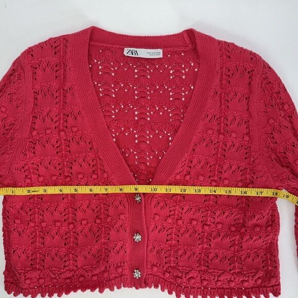 Zara Pink Crochet Cropped Long Sleeve Cardigan Bright Pink Gems Size Medium - Picture 9 of 11